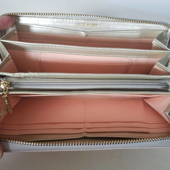 Cecil McBee Wallet Gray Floral Large Long Card Bill Holder Clutch Zip Around - Picture 6 of 11